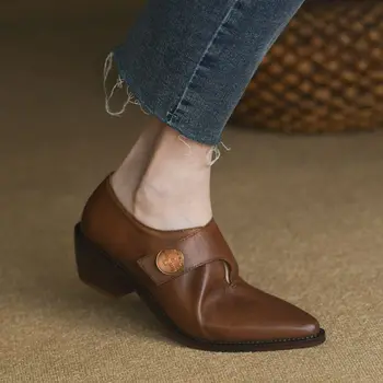 Kadın Pompaları Sivri Burun Bayan Ayakkabıları Kadın Bahar Sonbahar Katır Kadın Vintage Pompalar Retro Kare Tıknaz Topuk İnek Derisi Loafer'lar